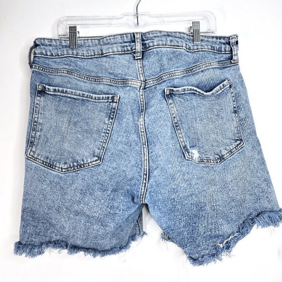 Old Navy OG Straight Acid Wash Cut off Denim Jean High Rise Bermuda Shorts - Picture 4 of 6